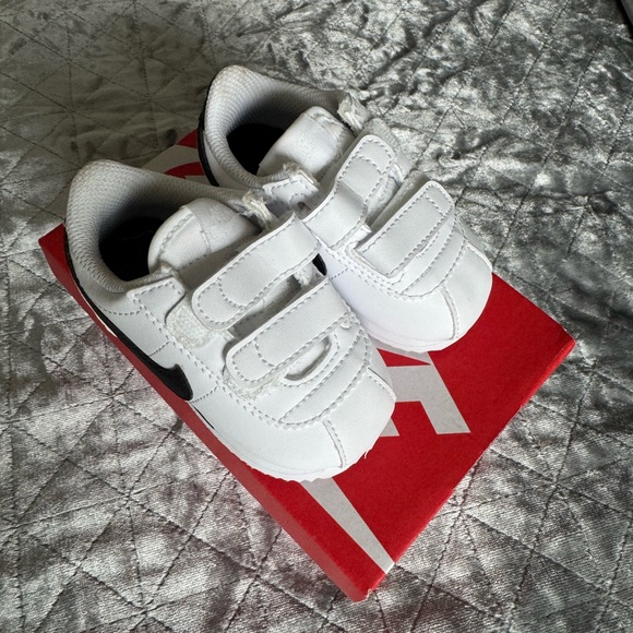 Infant Nike Cortez - Picture 4 of 4